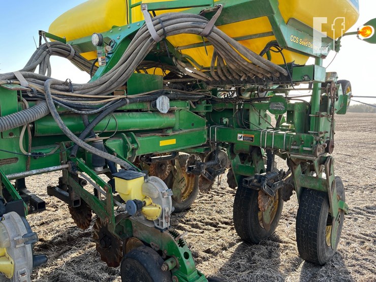 john-deere-1770nt-image-11