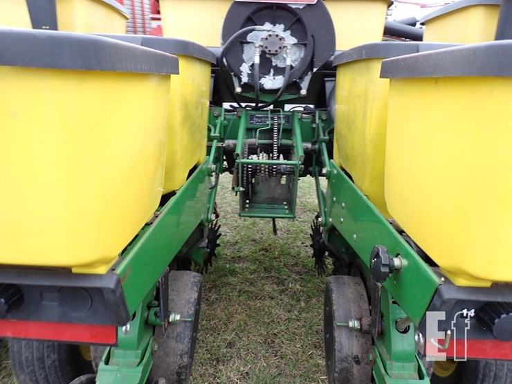 john-deere-1750-image-7