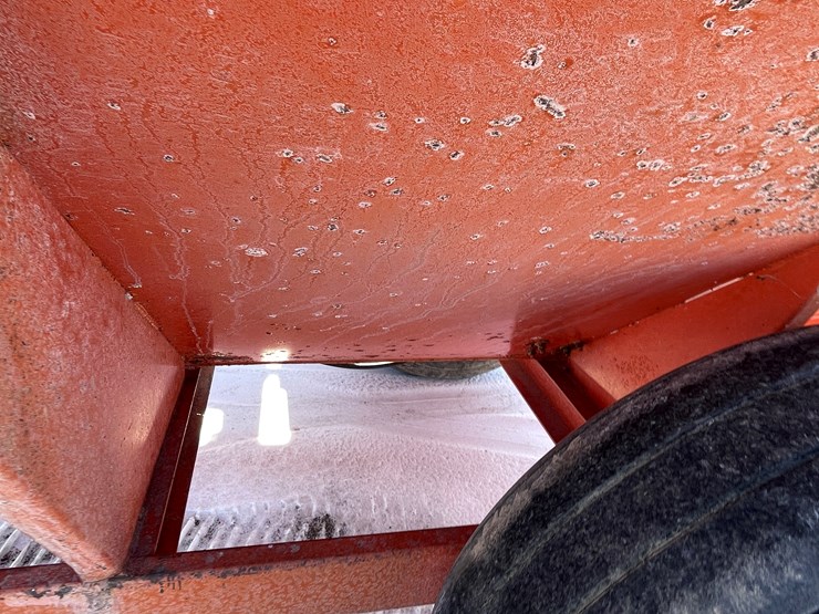 #1013-•-caldwell-grain-cart-image-26