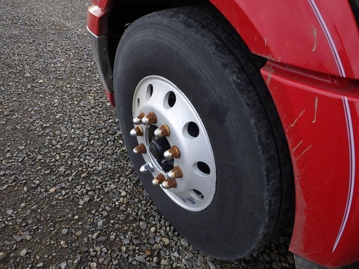 2016-international-prostar-image-38