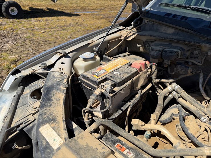 2017-ford-f150-image-40