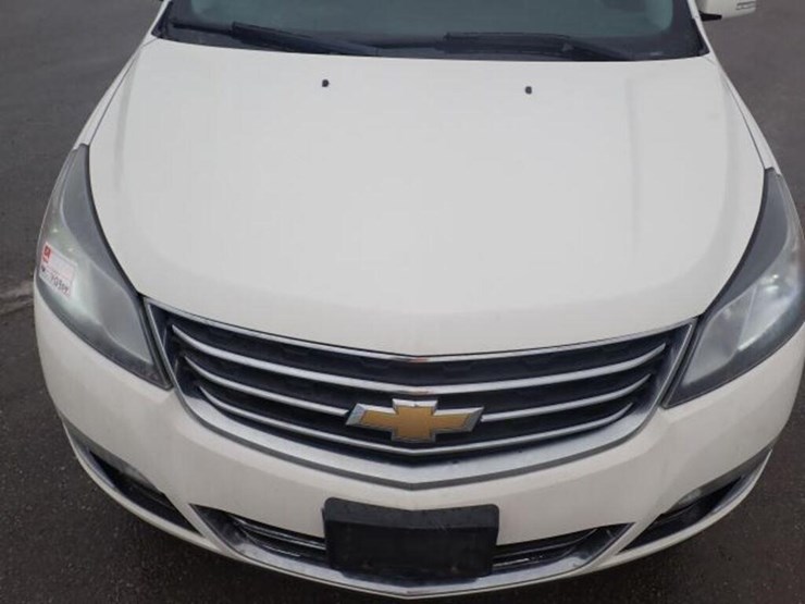 2015-chevrolet-traverse-image-68