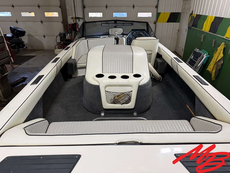 1993-chevrolet-350-image-23