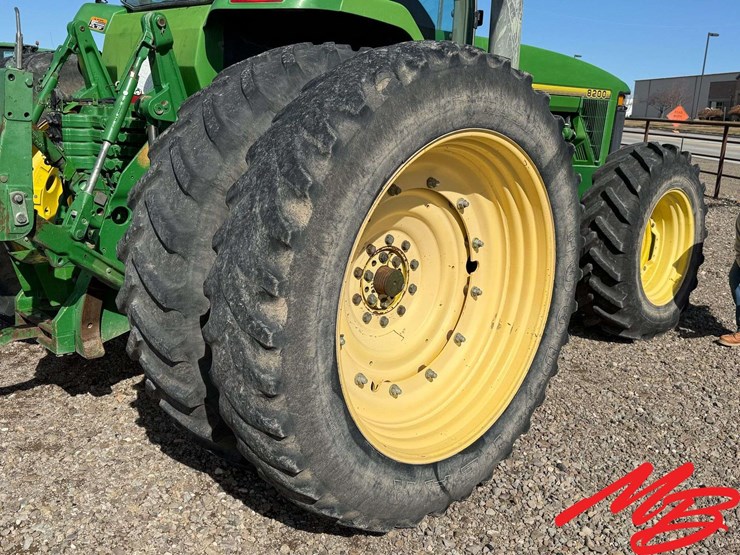 1995-john-deere-8200-image-15