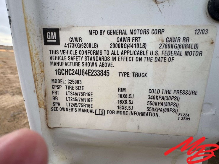 2003-chevrolet-silverado-2500-image-15