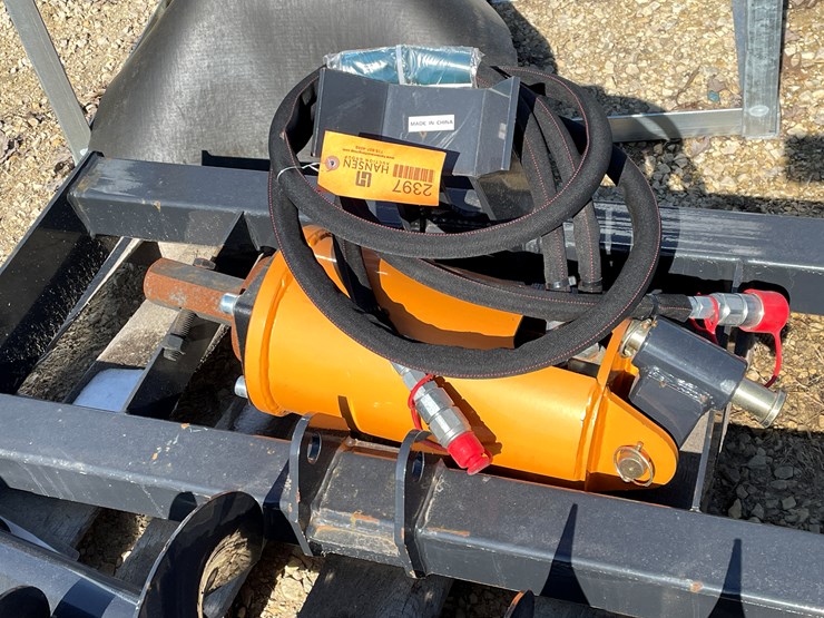 #2397-•-wolverine-skid-steer-auger-and-drive-bit-image-13