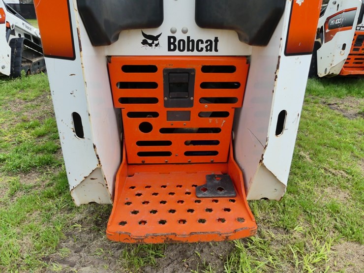 2020-bobcat-mt85-image-6