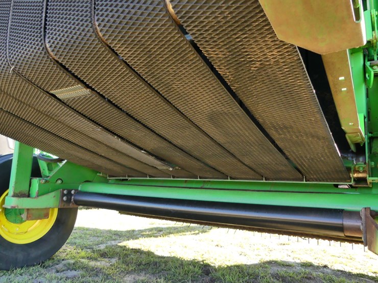 2003-john-deere-567-image-7