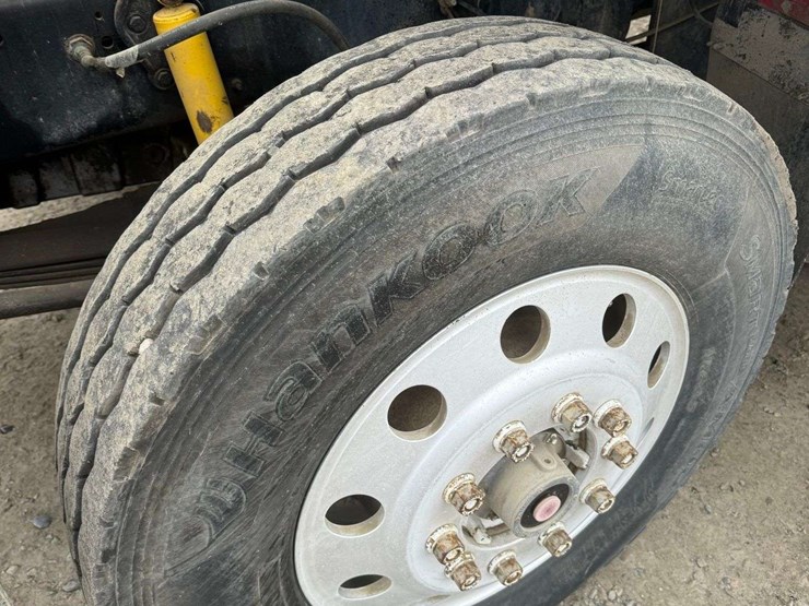 1994-ford-l-image-22