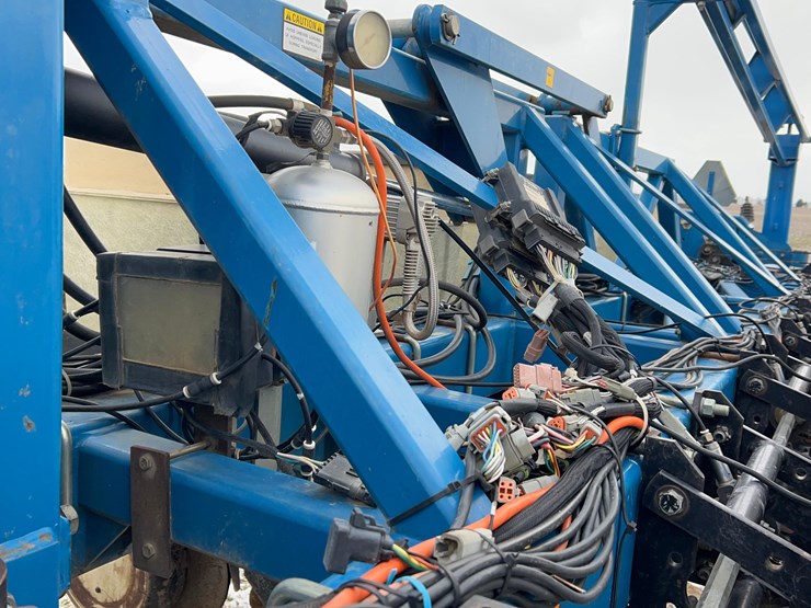 kinze-2600-image-47