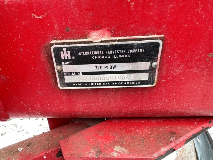 2004-international-720-image-22