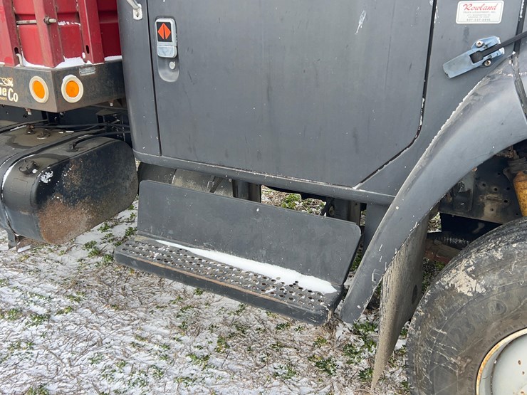 1989-international-s1900-image-17