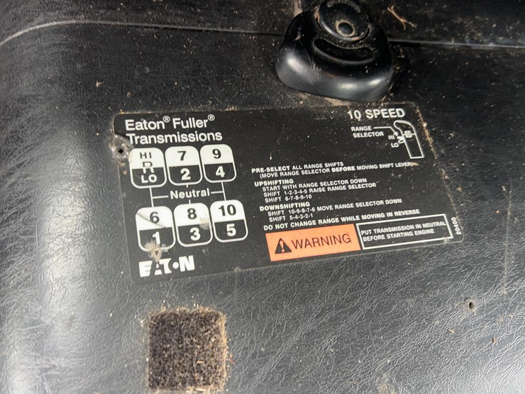 2005-international-8600-image-44