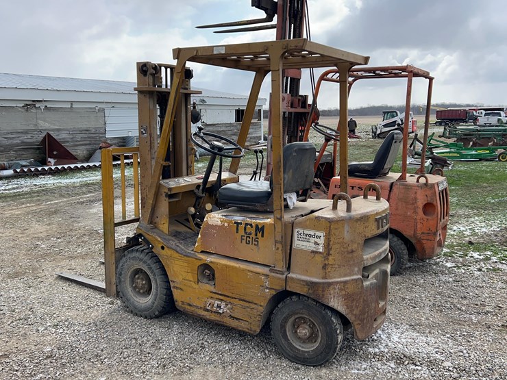 tcm-3000lb-forklift-image-12