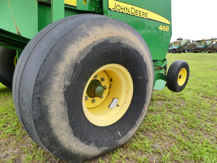 john-deere-468-image-6