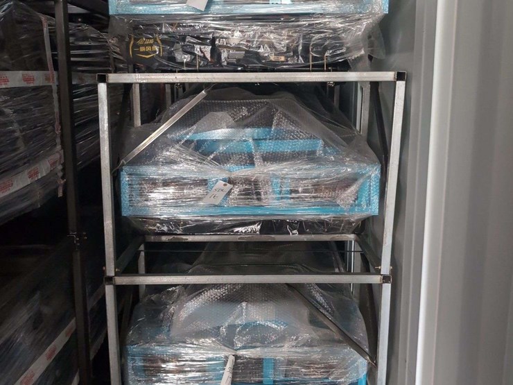 (1)-iret13-110v---3-wheeled-electric-utility-vehicle---unassembled-blue-image-1