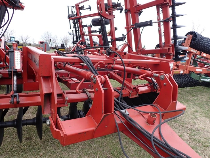 case-ih-4450-image-4