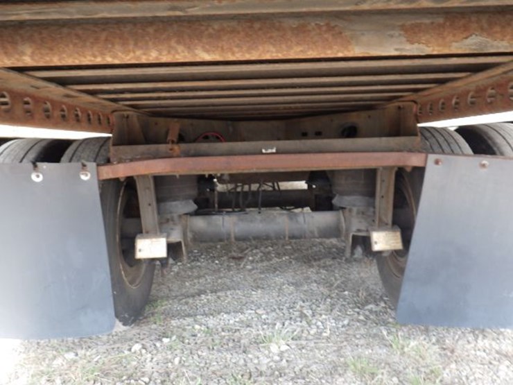 2012-utility-van-image-17