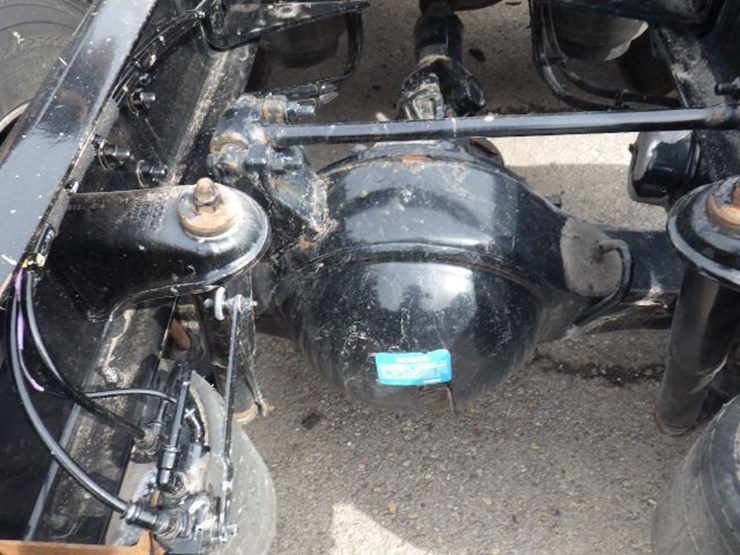 2022-kenworth-t680-image-11