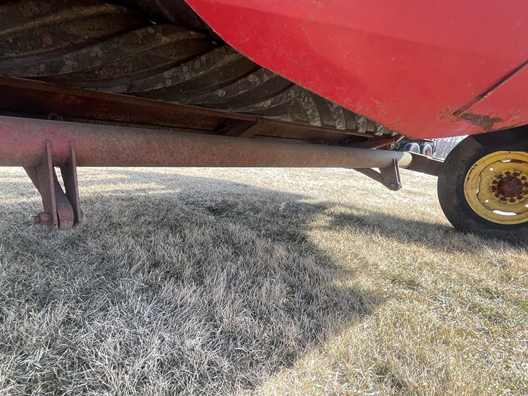 new-holland-488-image-17