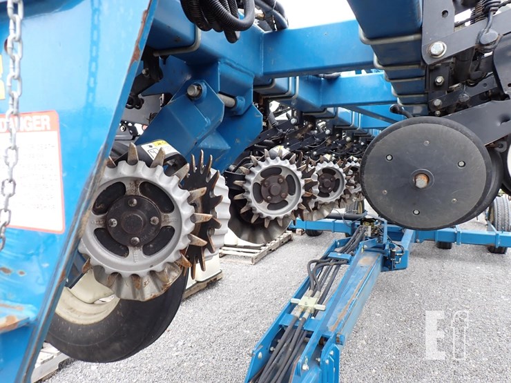 kinze-3600-image-18