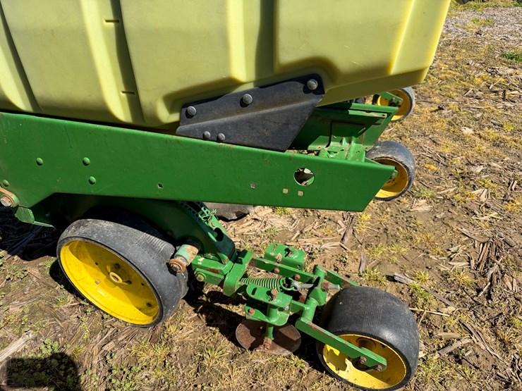 john-deere-7300-image-56