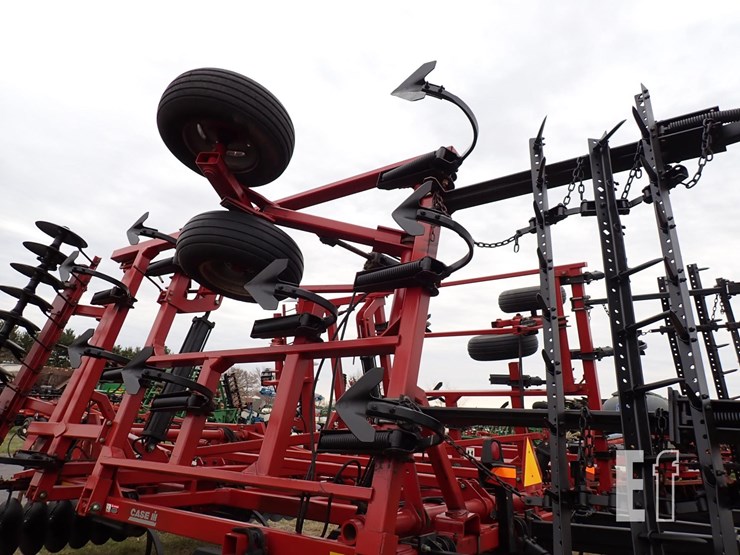 case-ih-4450-image-13