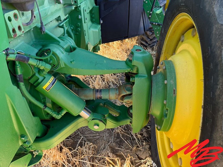2010-john-deere-8245r-image-11