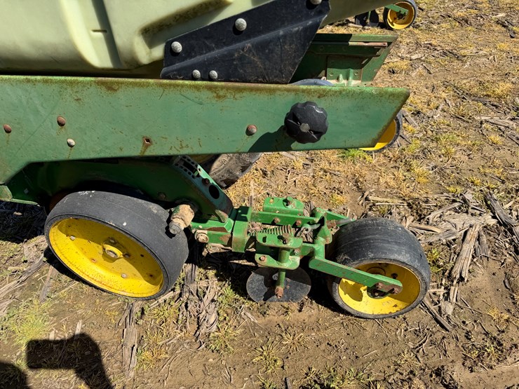 john-deere-1720-image-26