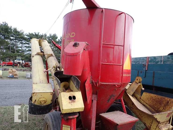 352-new-holland-352-image-7