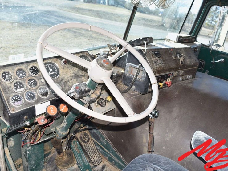 1973-cummins-855-image-37