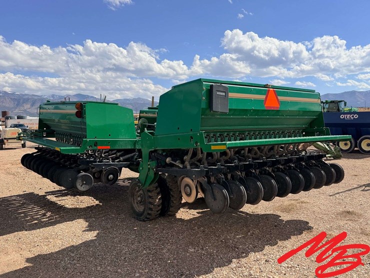 great-plains-3s-3000hd-image-4