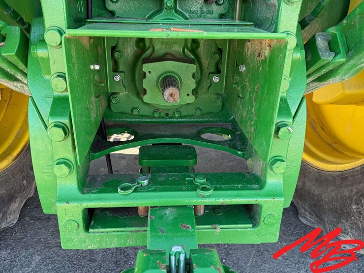 2023-john-deere-8r-340-image-6