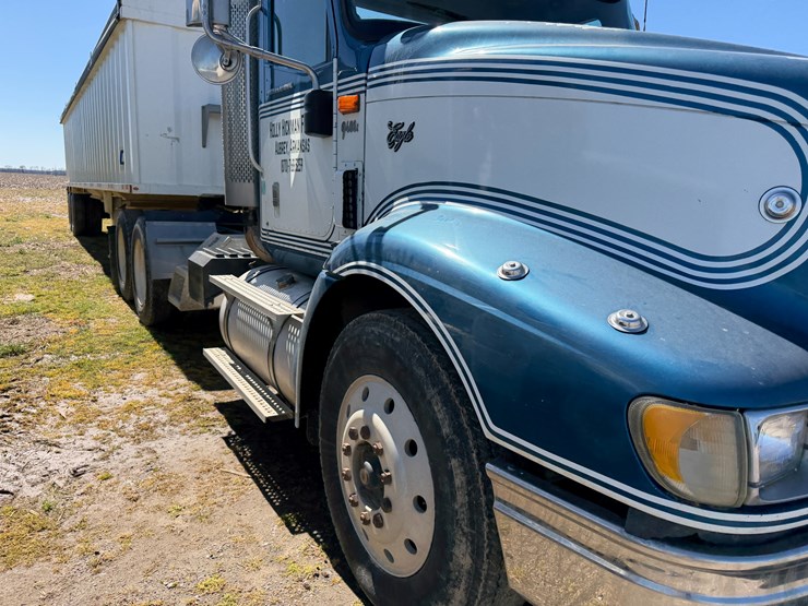 #42452-•-2007-international-l9427-daycab-truck-tractor-vin:-2hscnapr37c468369-image-38