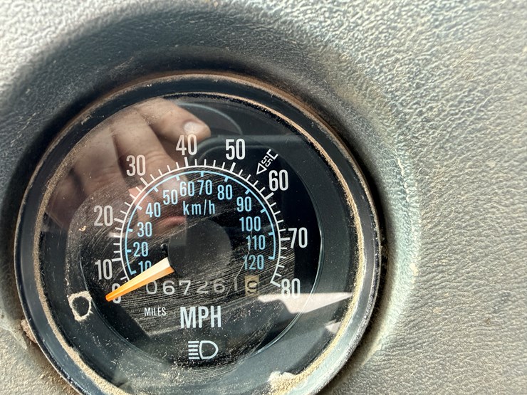 1988-mack-dm690s-image-57