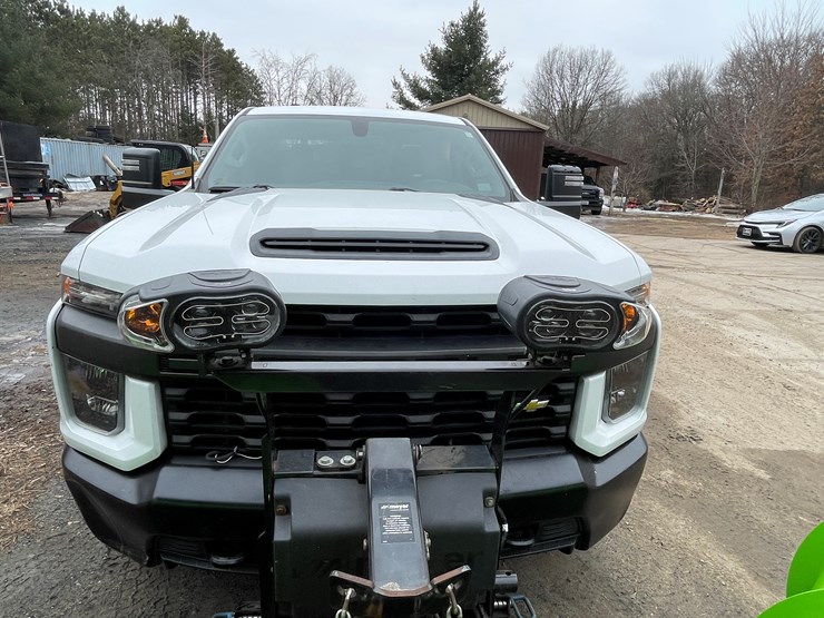 2020-chevrolet-2500hd-image-81