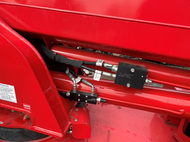 #1000-•-2024-cmc-90hd+-lift-(fall-creek,-wi)-image-51