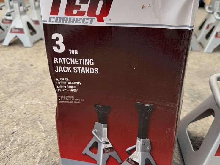 (8)-3-ton-jack-stands-image-12
