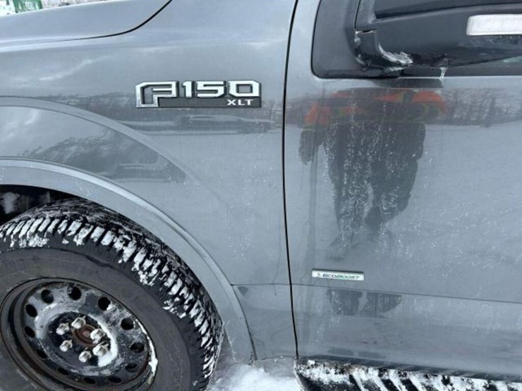 2017-ford-f150-xlt-image-11