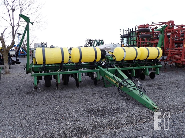 john-deere-1750-image-1