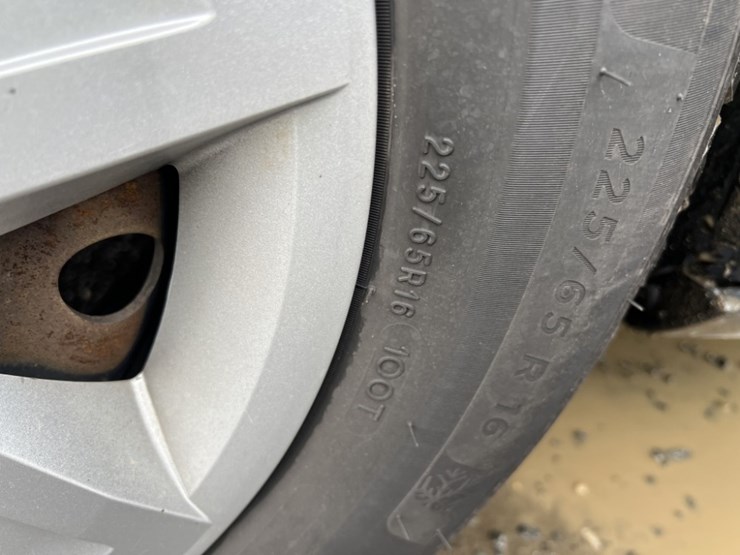 2012-dodge-grand-caravan-image-18