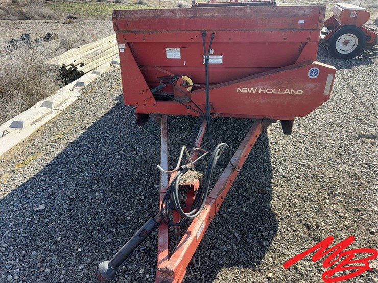 new-holland-195-image-2