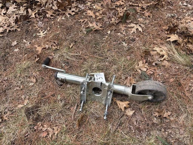 trailer-jack-image-2