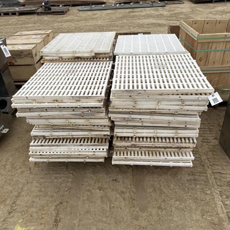 #25 • NURSERY HOG FLOORING AND GATES