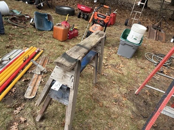 wood-saw-horses-image-3