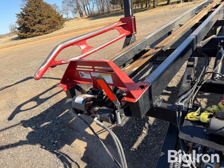 2021-farm-king-2450-image-14