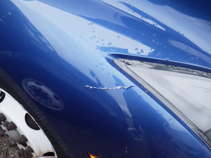 2018-volvo-vnl300-image-6