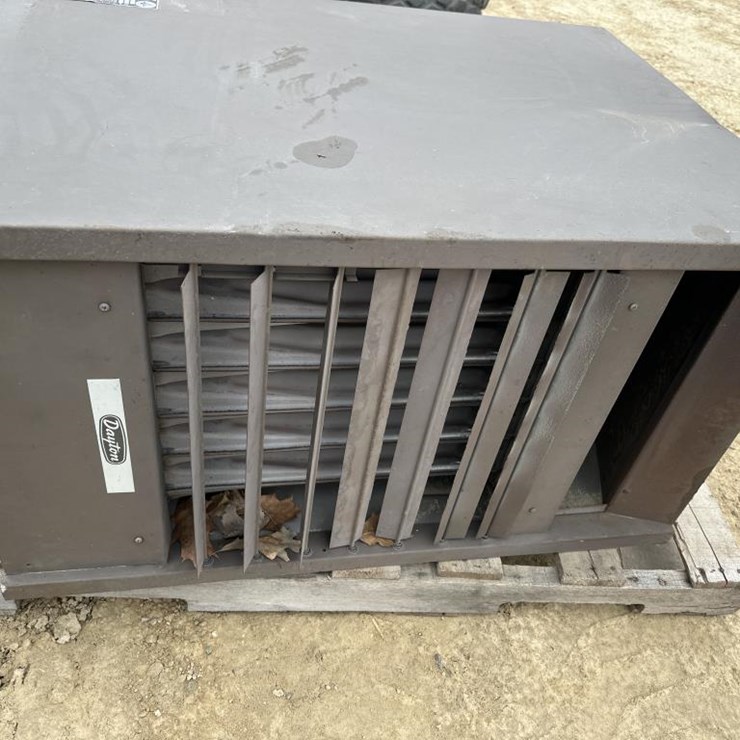 #46 • DAYTON SHOP FURNACE