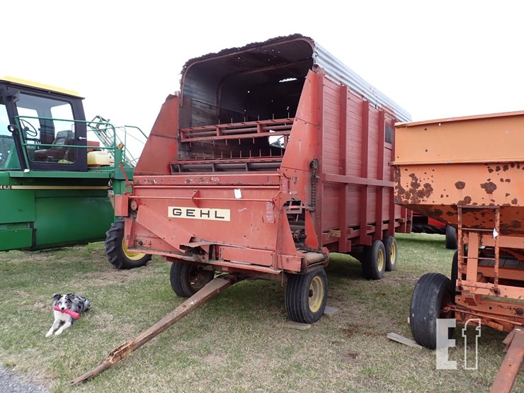 4215-gehl-bu810-image-2