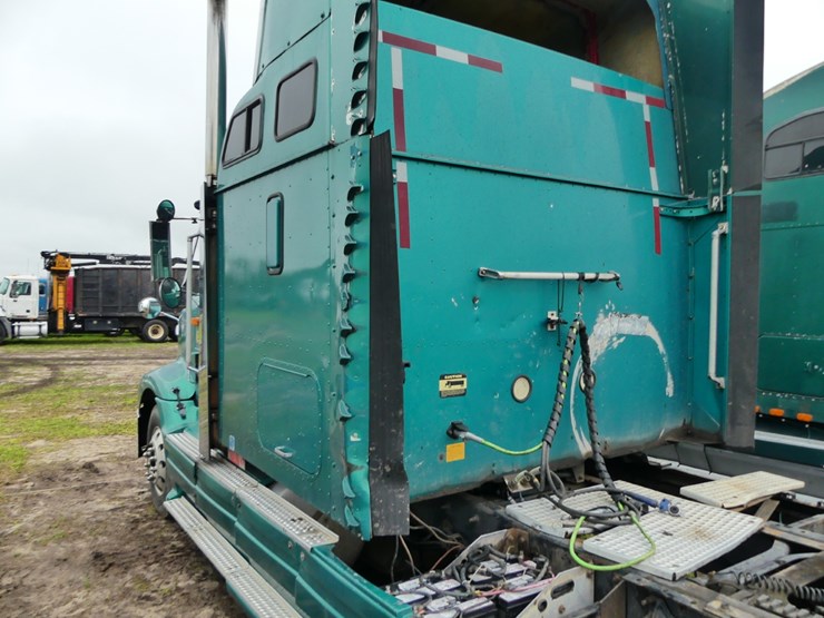 1998-international-9400-image-8